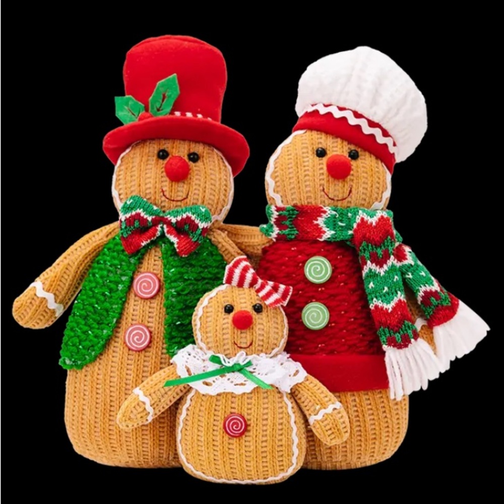 Gingerbread Family Christmas Knit Plush - Picture 4 of 7